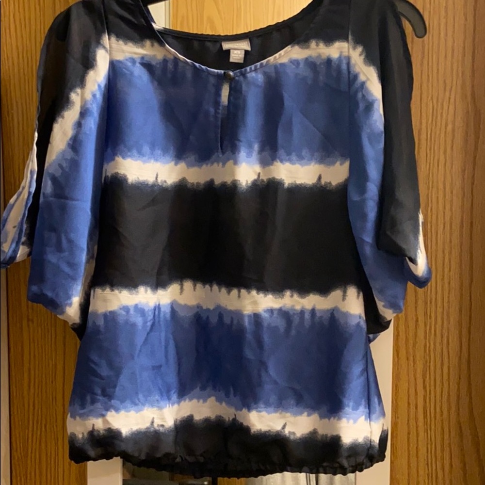 Converse Tie-dye cut out sleeve polyester shirt